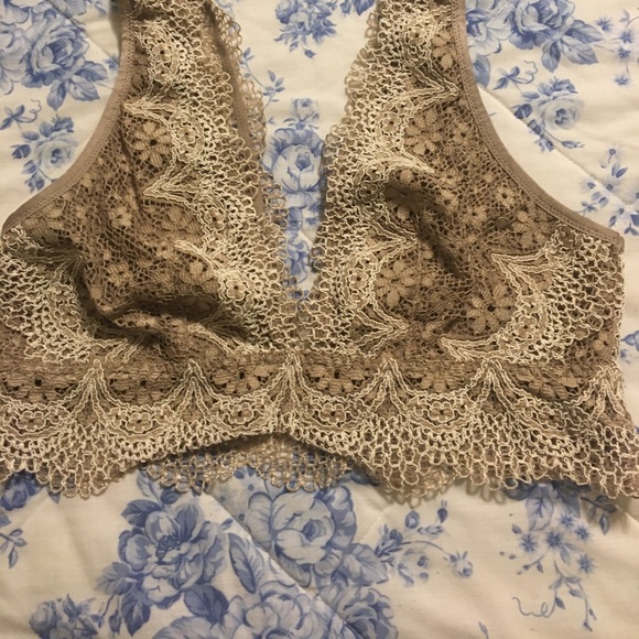Victoria’s Secret bralette - Picture 1 of 4